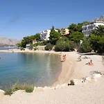 Πανσιόν Boris Omiš