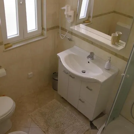 ゲストハウス Boris 4*